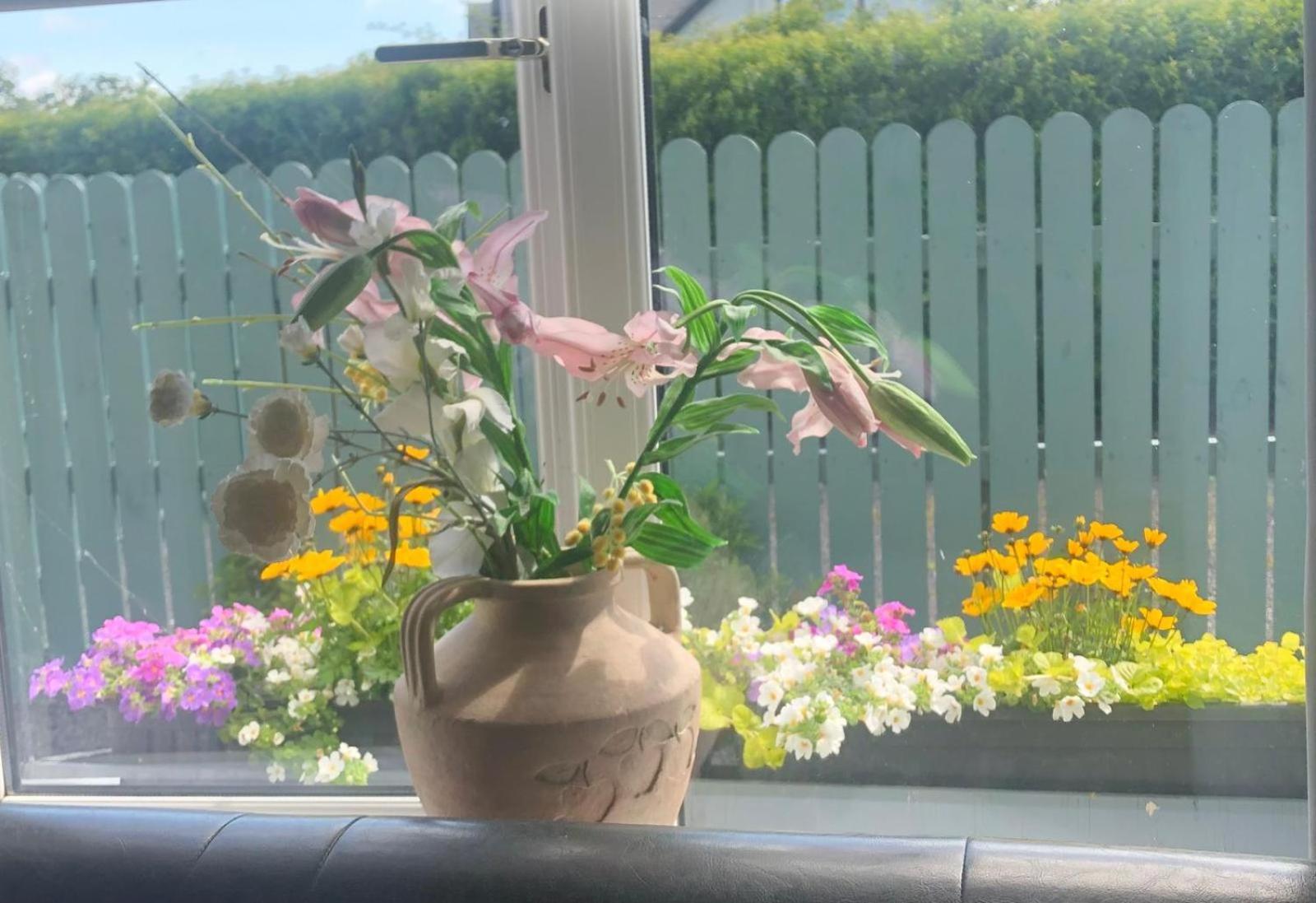 Swallow'S Rest Garden Apartment Ashbourne Exterior foto